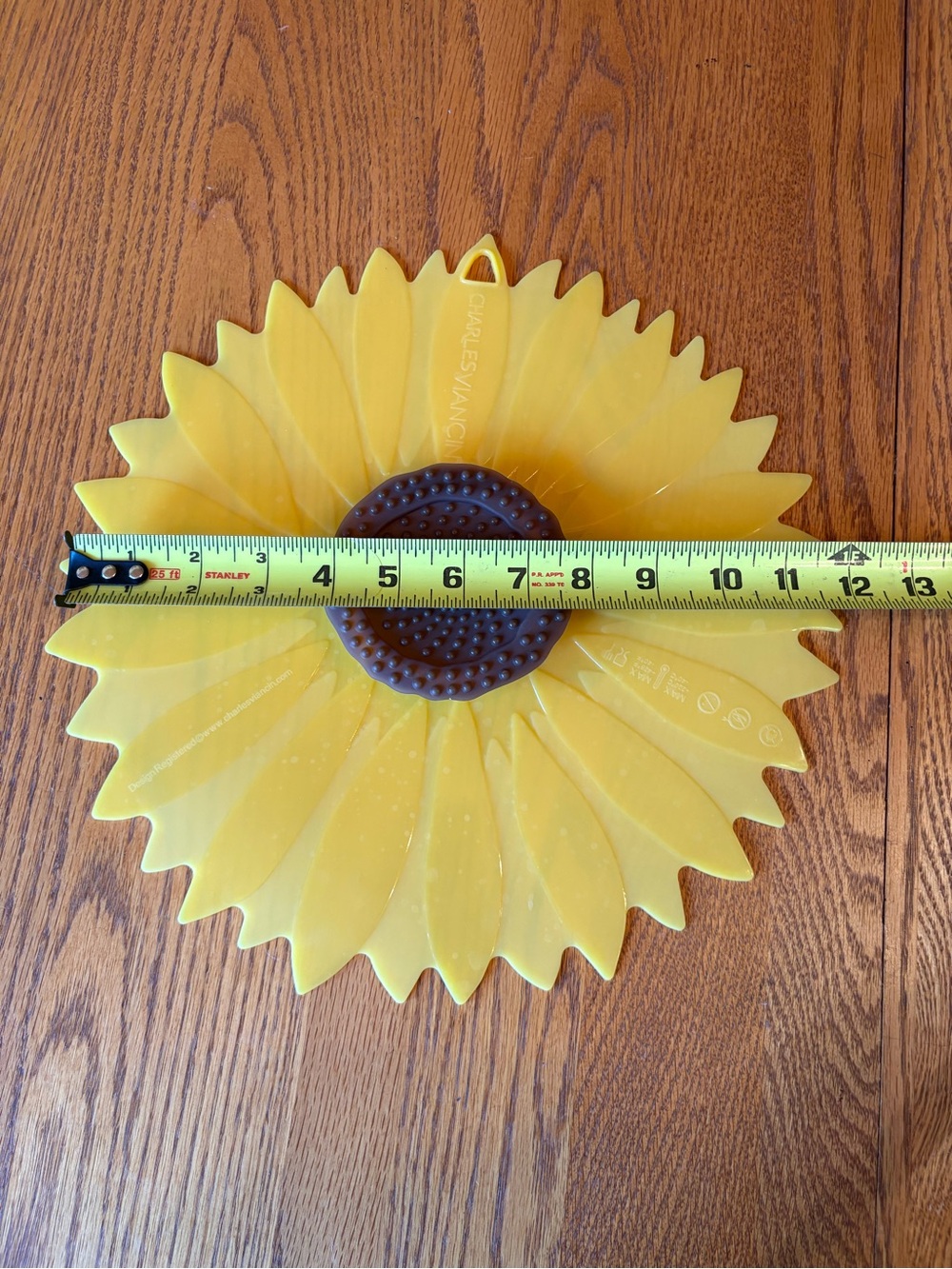 Charles Viancin Silicone Sunflower Pot or Bowl Covers - Set of 2 - Picture 2 of 3
